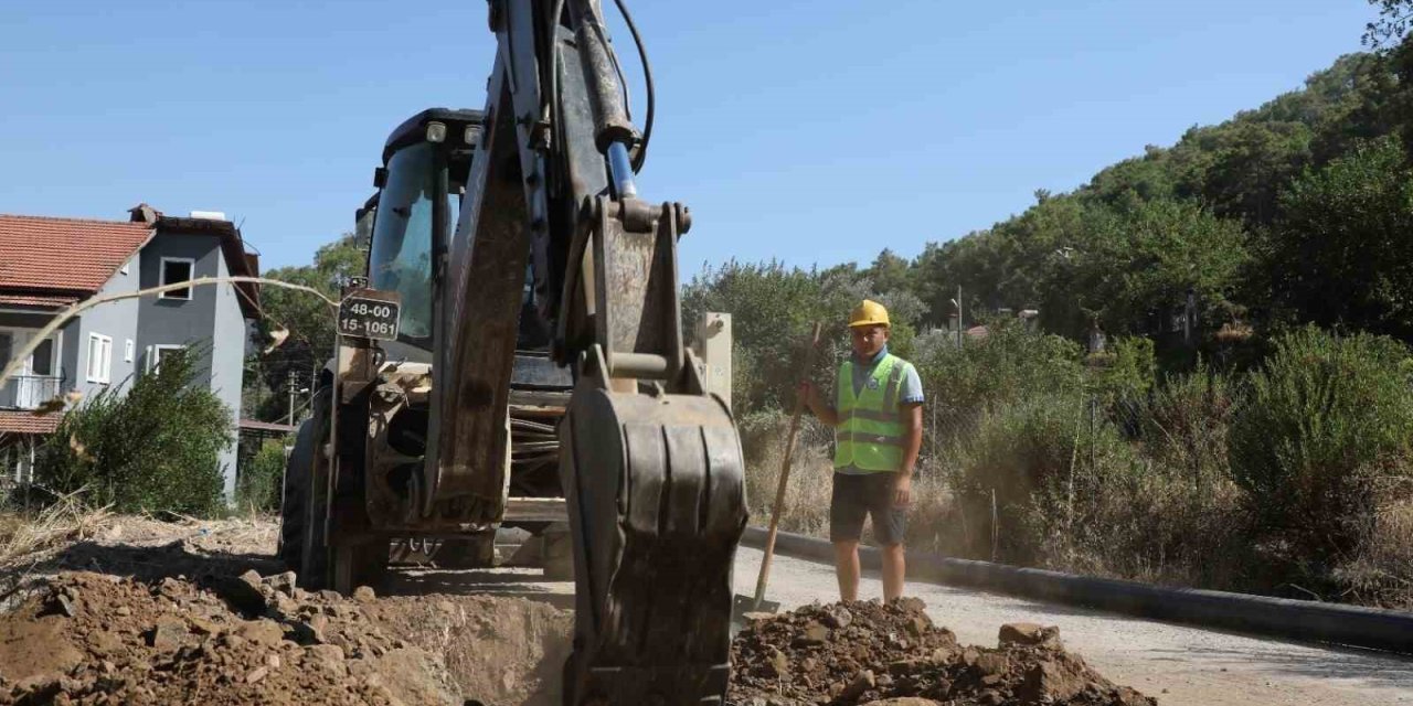 MUSKİ’den Göcek’te içme suyu ve dere temizlik çalışması