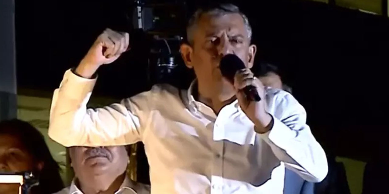 CHP Genel Başkanı Özgür Özel, Aydın’da on binlere seslendi: “Aydın’ın iradesini hırsızlamaya kalktılar”