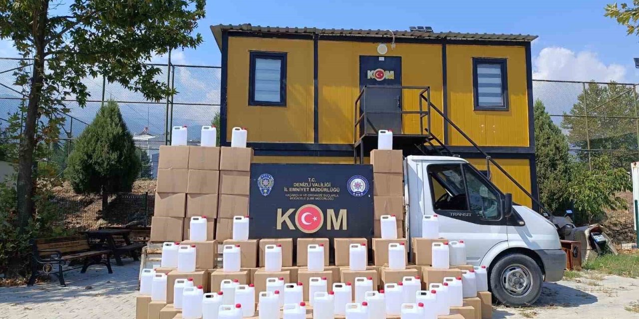 Denizli’de 2 bin litre kaçak alkol ele geçirildi
