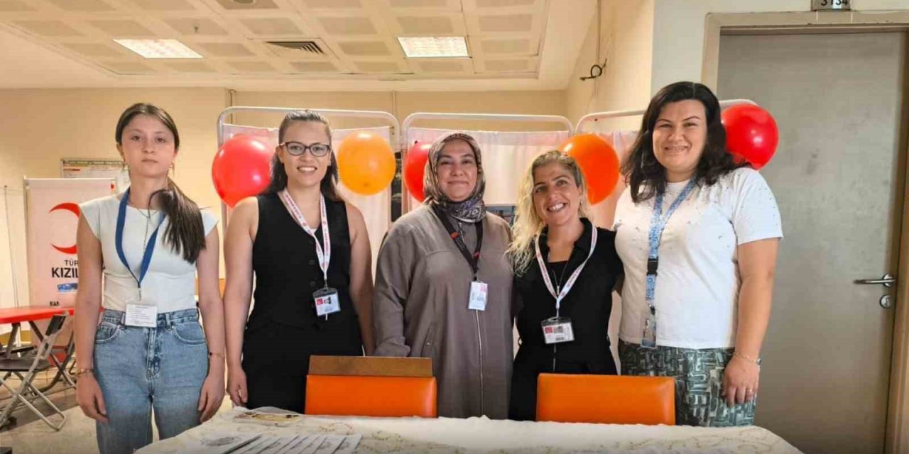 Nazilli Devlet Hastanesi’nde aşırı sıcaklara karşı vatandaşlar bilgilendirildi