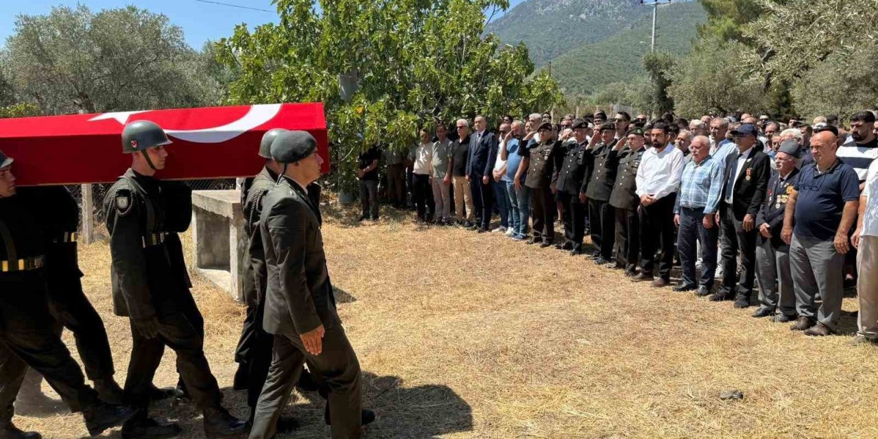 Kıbrıs Gazisi Mehmet Akif Aydemir son yolculuğuna uğurlandı