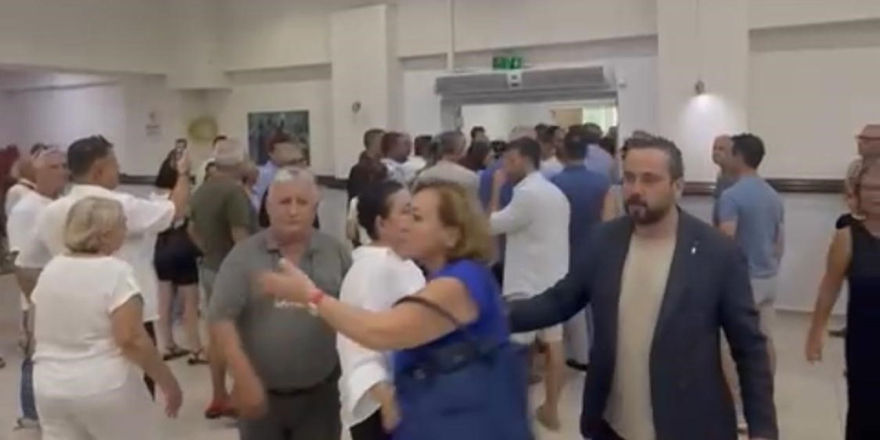 CHP Marmaris’te delege seçimleri gergin başladı