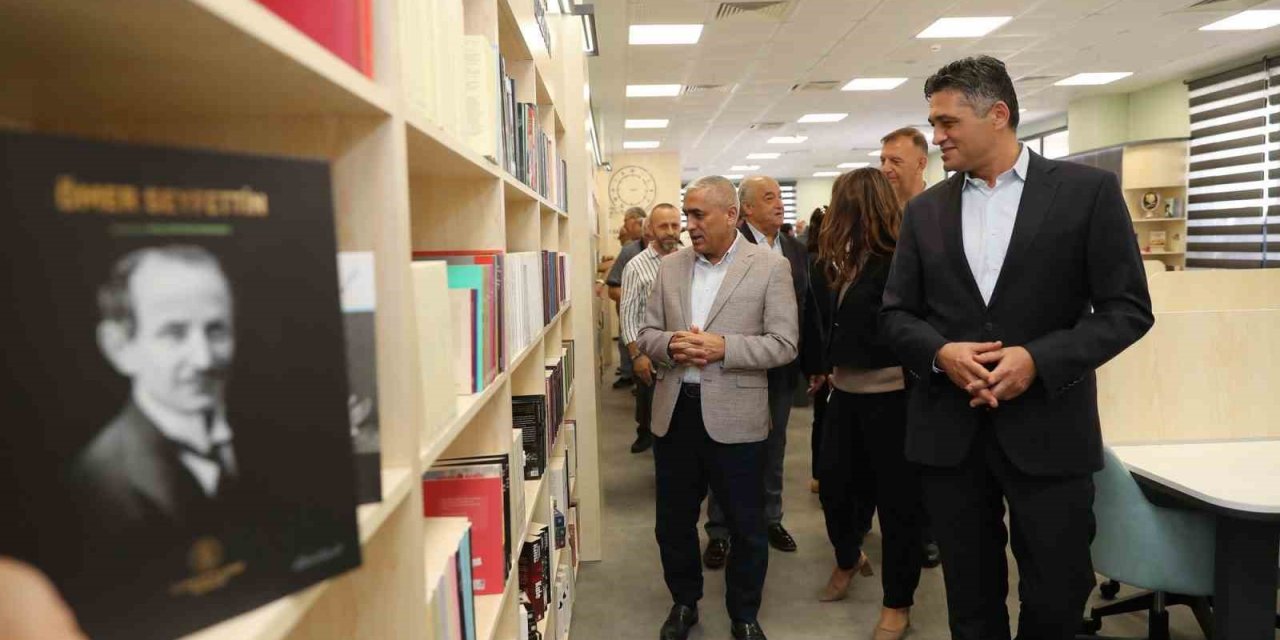 Aliağa’da Aziz Sancar Kütüphanesi hizmete açıldı