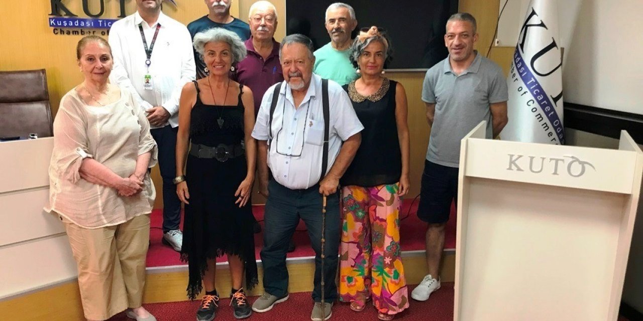 Turist rehbelerinin en büyük sıkıntısı kaçak turlar ve kaçak rehberler