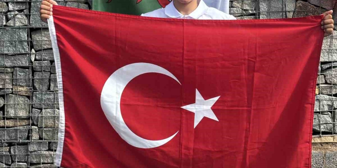 Milli sporcu Tuna Tekin’den çifte madalya