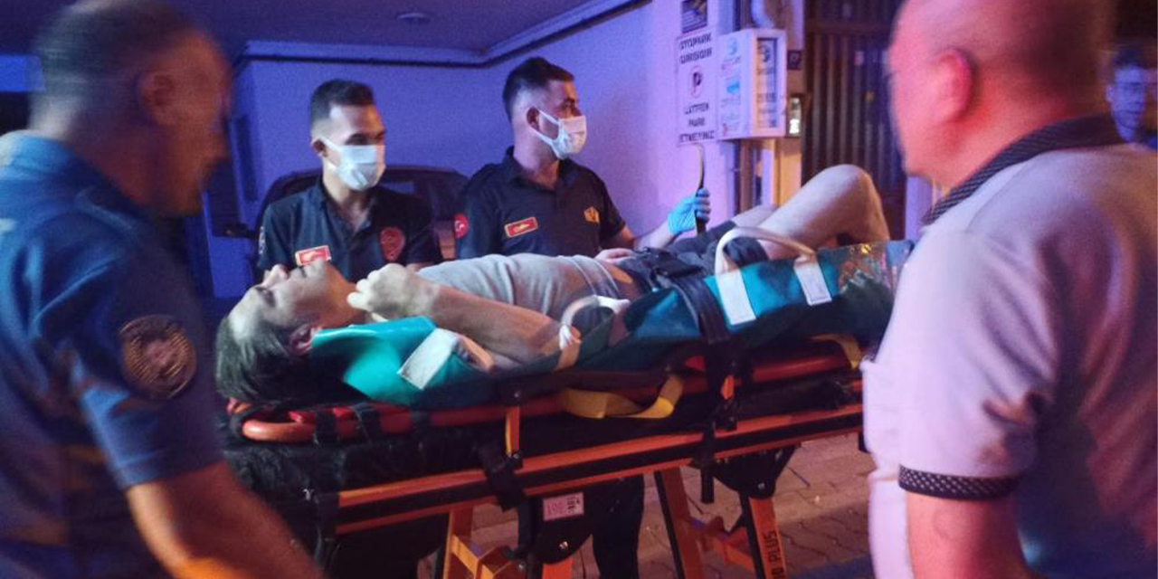 Efeler’de düşen adamı polis ve itfaiye kurtardı