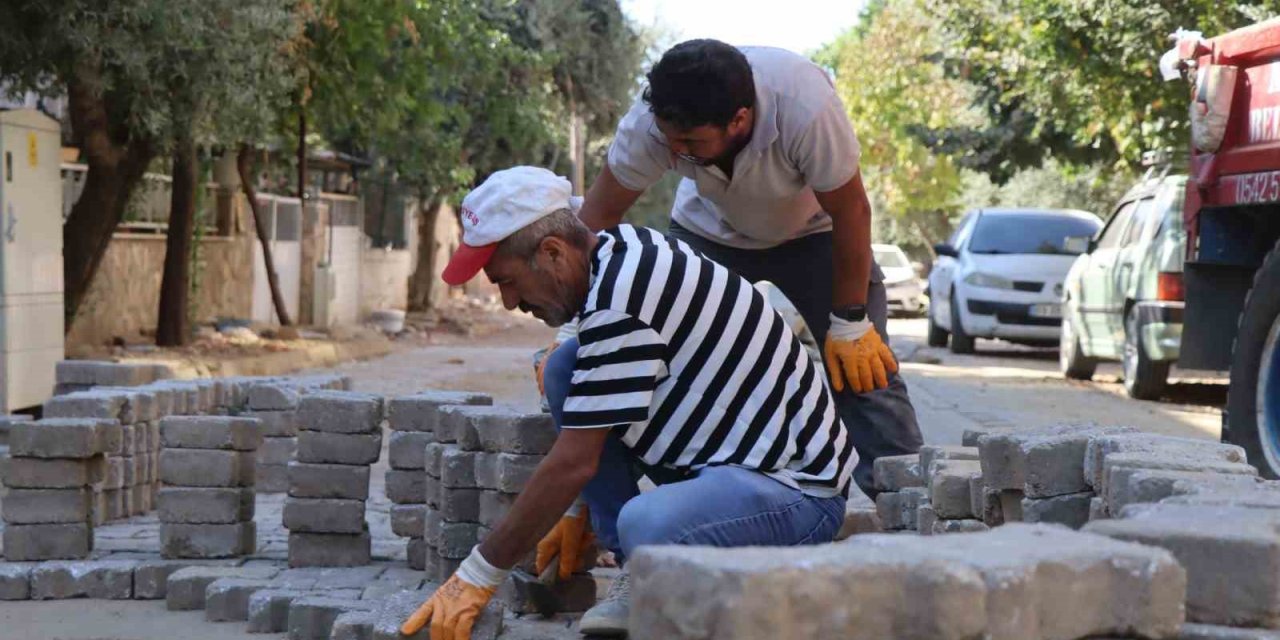 Nazilli Belediyesi altyapı sonrası deforme olan yolları yeniliyor