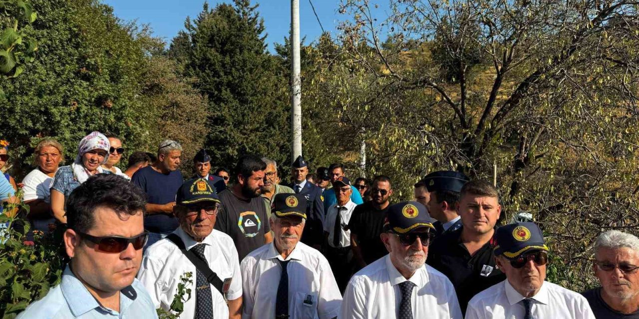 Kıbrıs Gazisi Datça’da toprağa verildi