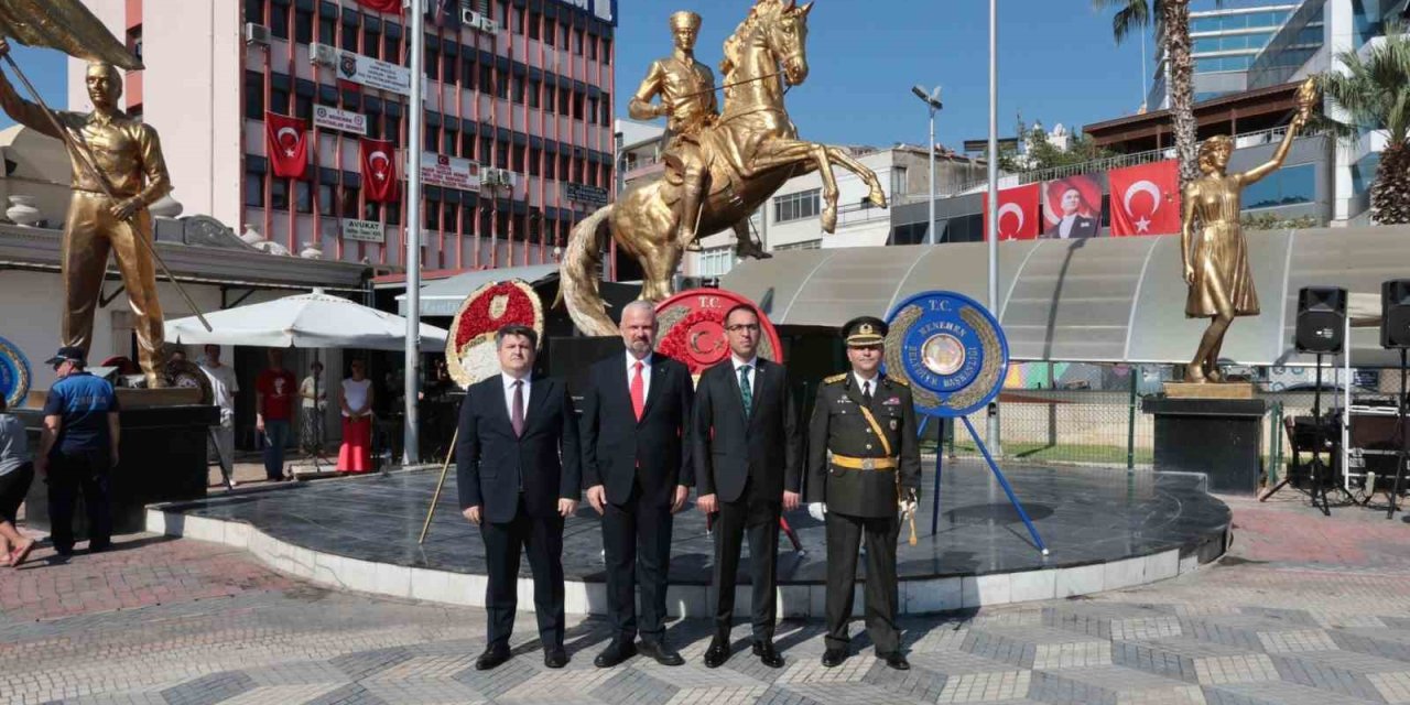 Menemen’de Zafer Bayramı coşkusu