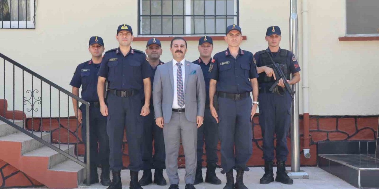Koçarlı Kaymakamı Taşkın jandarma personeli ile bir araya geldi