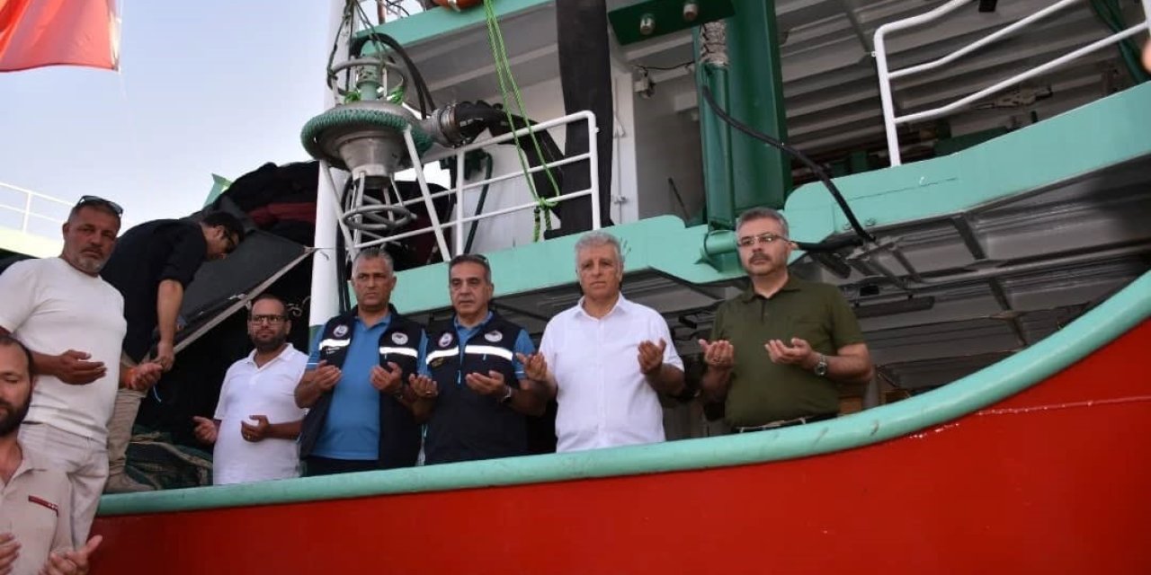 Aydınlı balıkçılar ‘Vira Bismillah’ diyerek denize açıldı