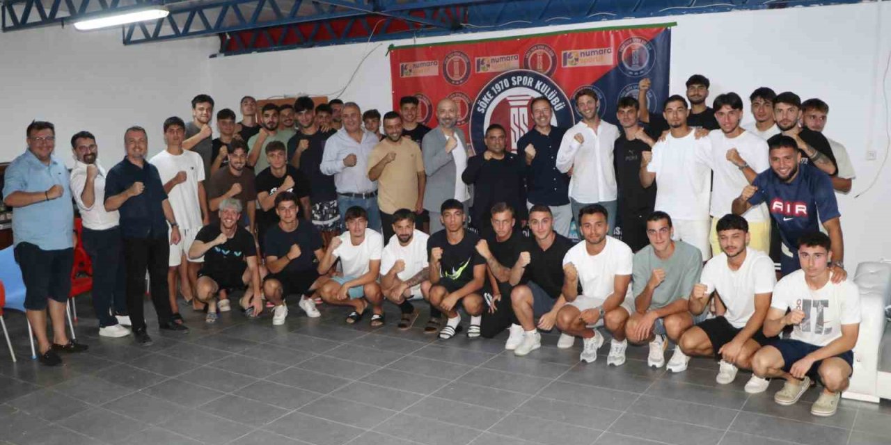 Başkan Arıkan, 1970 Söke Spor’a yeni sezonda başarılar diledi