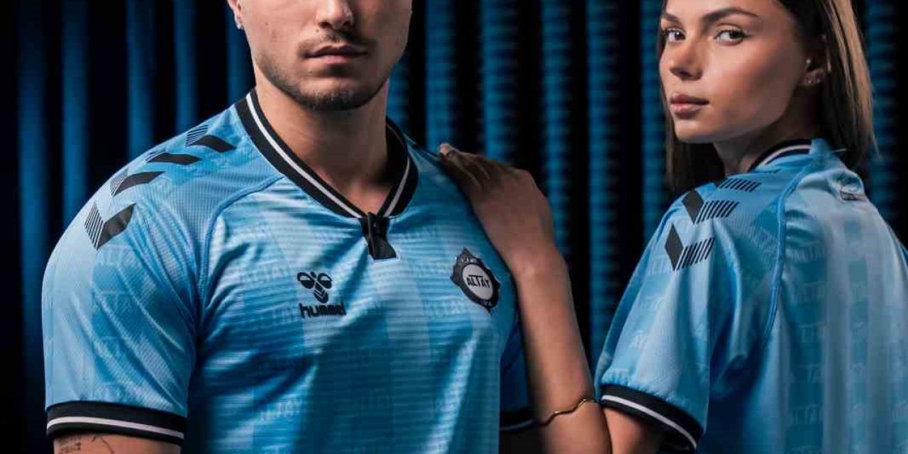 Altay, yeni sezon formalarını tanıttı