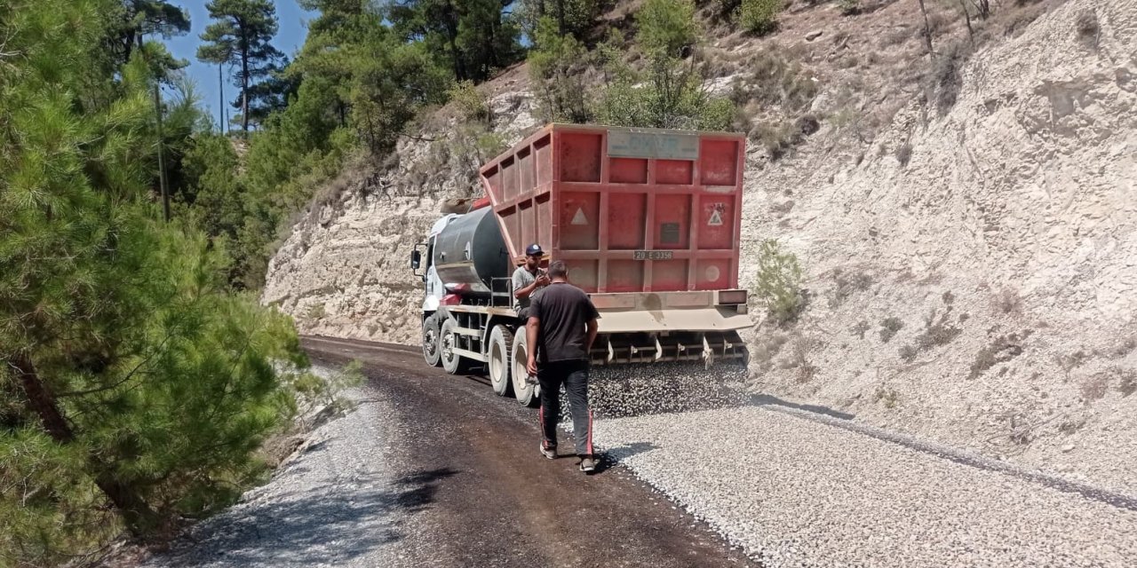 Çameli Belediyesi üst yapı yenileme çalışmalarını hız kesmeden sürdürüyor