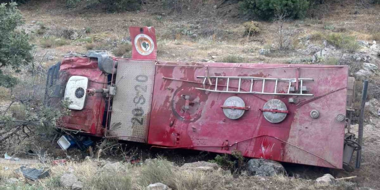 Yangın bölgesinden dönen arazöz şarampole yuvarlandı