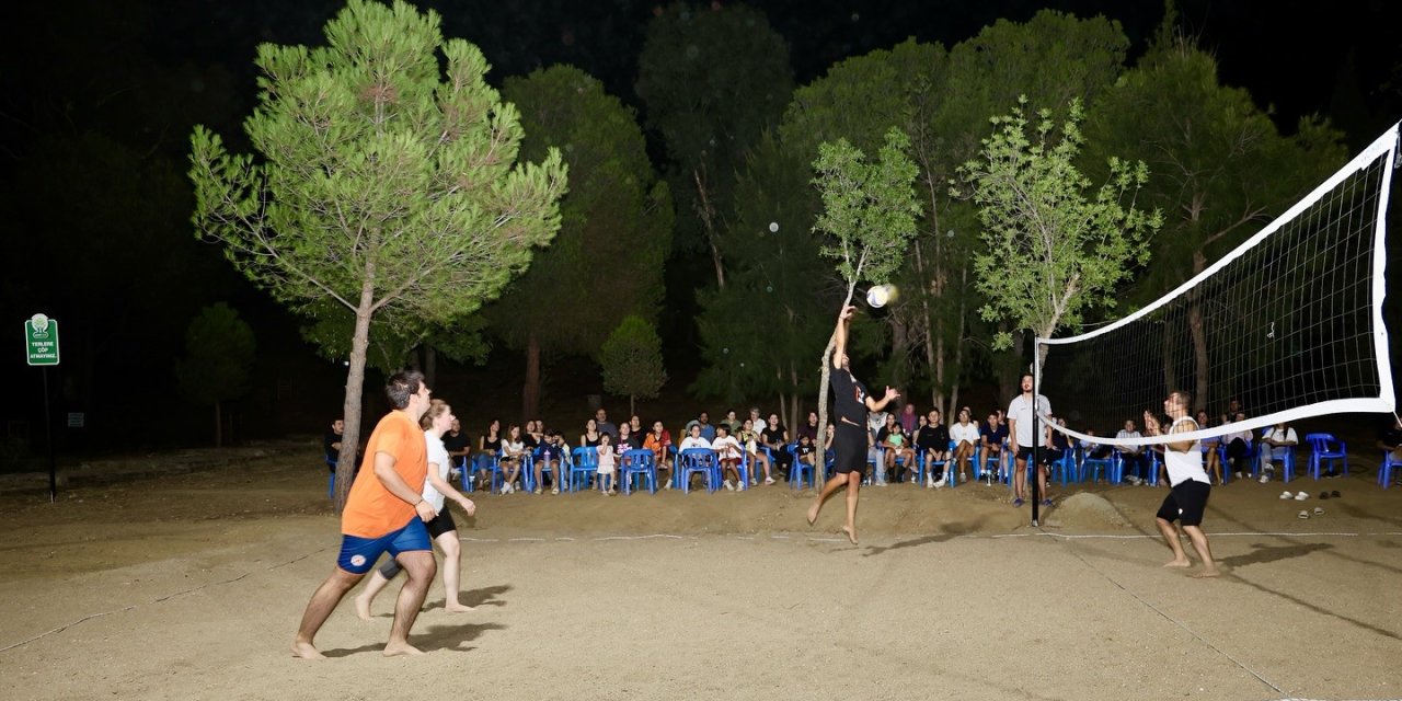Çine’de sokak voleybolu turnuvası başladı