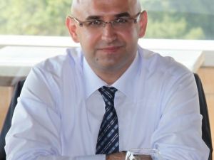 Ümit Sanlav: “Türkiye Twitter’la İlgili Muhatap Bulamıyor”