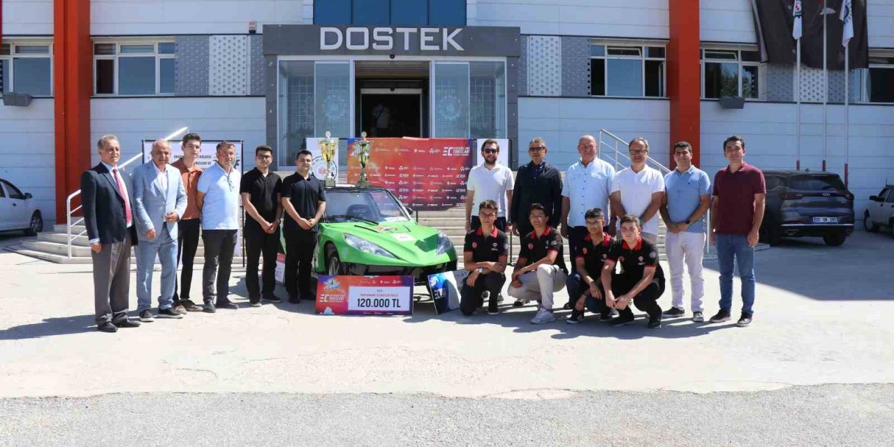 Denizli OSB Yönetimi, DOSTEK Kolejinin TEKNOFEST başarısını kutladı