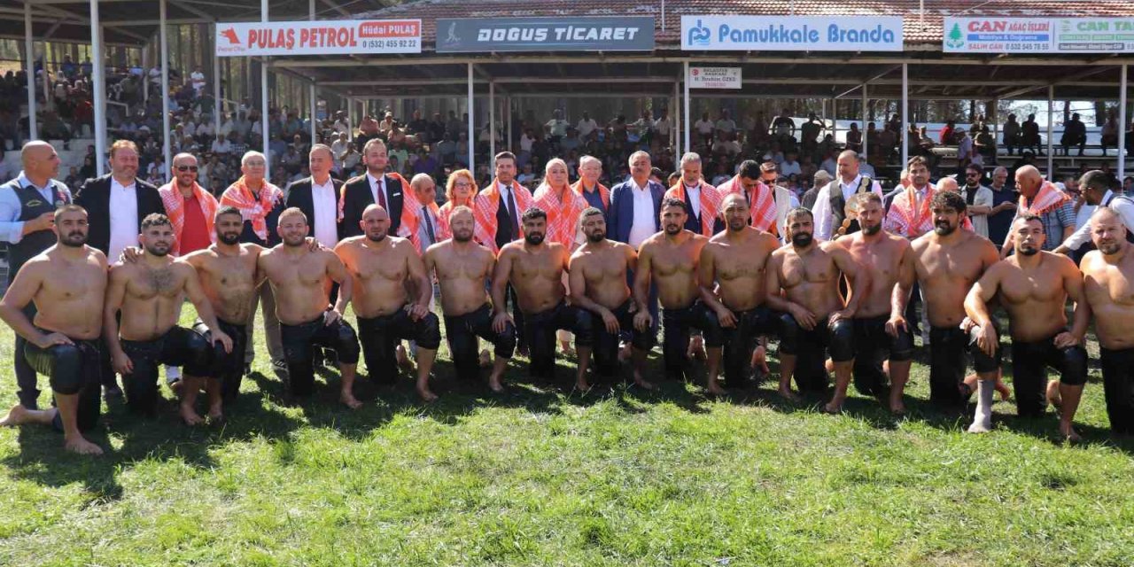 Başkan Bütün; "Belediye bütçesine dokunmadan Beyağaç’ta dillere destek bir festival yaptık"