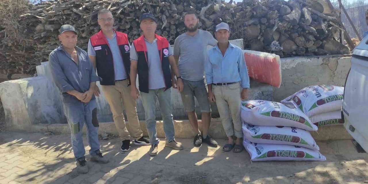Buldan’da orman yangınından etkilenen üreticilere saman ve yem desteği sağlandı