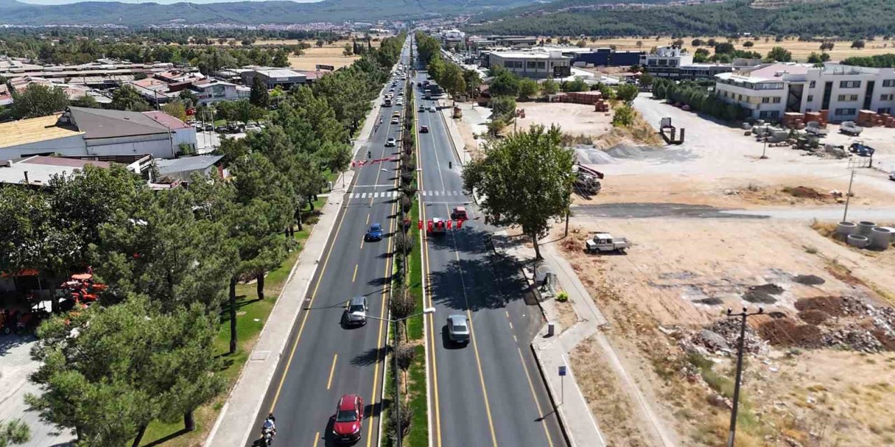 Büyükşehir Menteşe’de 17,5 milyonluk yol yatırımını tamamladı