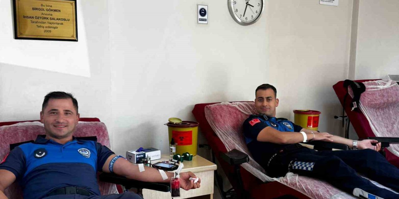 Muğla’da Zabıta Haftası kapsamında Kızılay’a kan bağışı