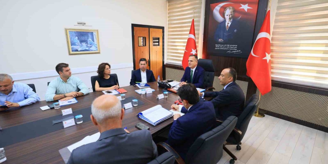 Muğla’da hayvan bakım evleri ve doğal yaşam alanları toplantısı