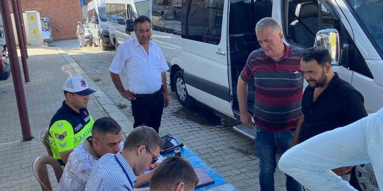 Karacasu’da okul servislerine ’güvenlik’ denetimi