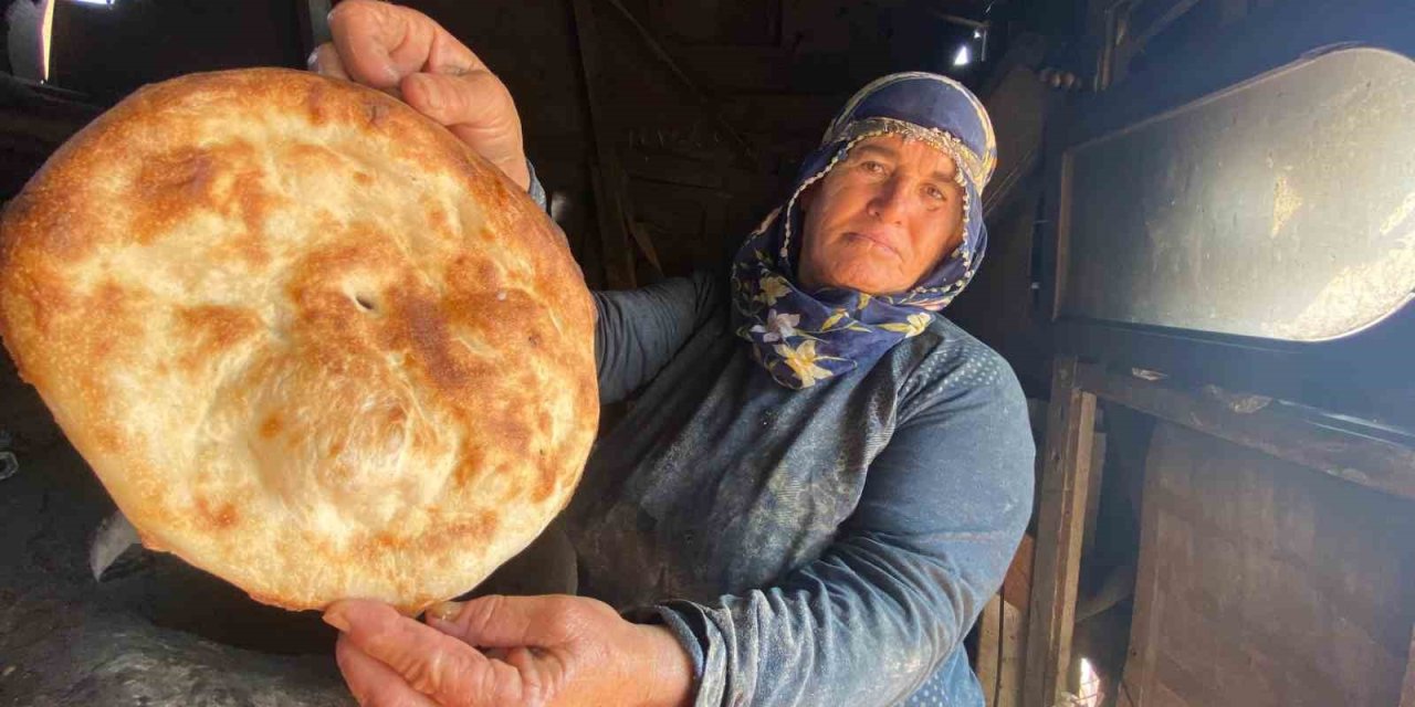 Tandır yanıyor, kültür yaaştılıyor