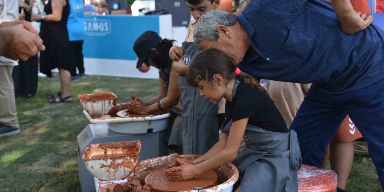 Menemen’de festival heyecanı sürüyor