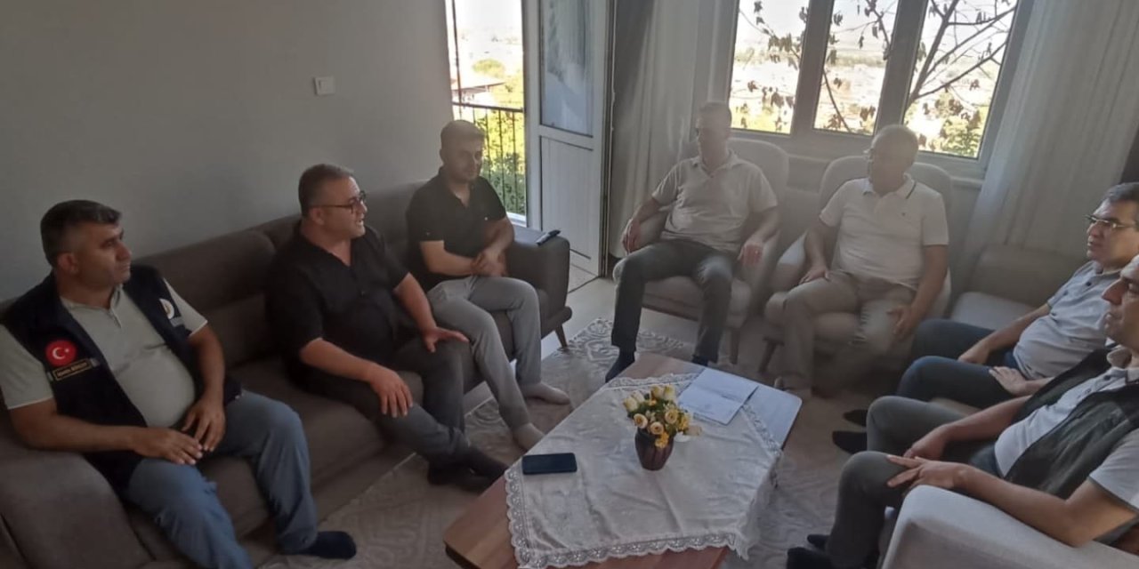 Orman Bölge Müdürü Köle, Buldan yangınıyla mücadele ederken yaralanan personeli ziyaret etti