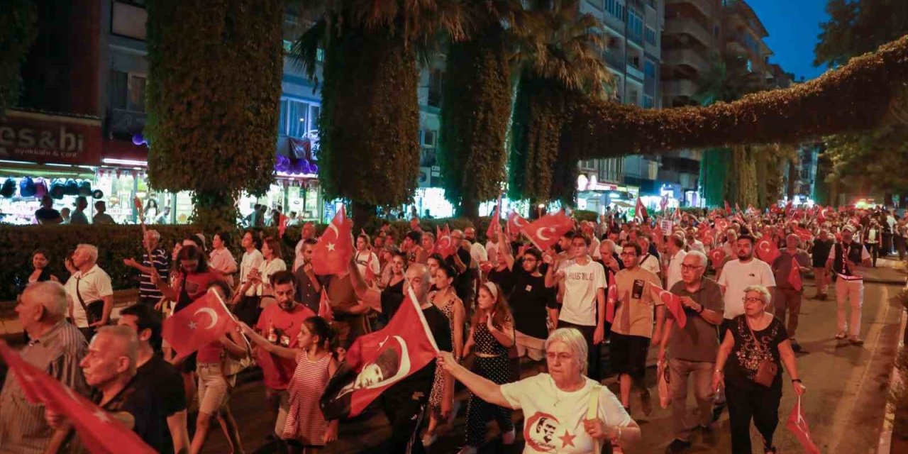 Aydın’da fener alayı ilgi gördü