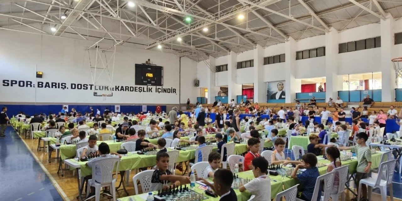 Söke’deki Satranç Turnuvası’na 205 sporcu katıldı