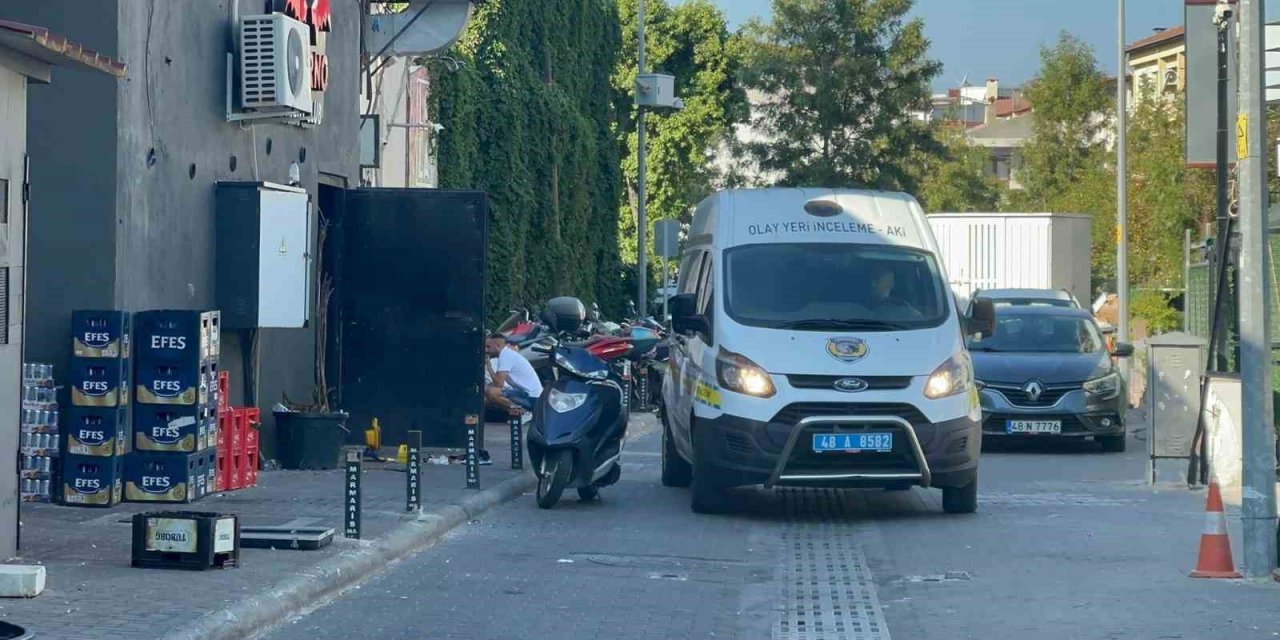 Marmaris’te barda silahlı kavga: 2 yaralı