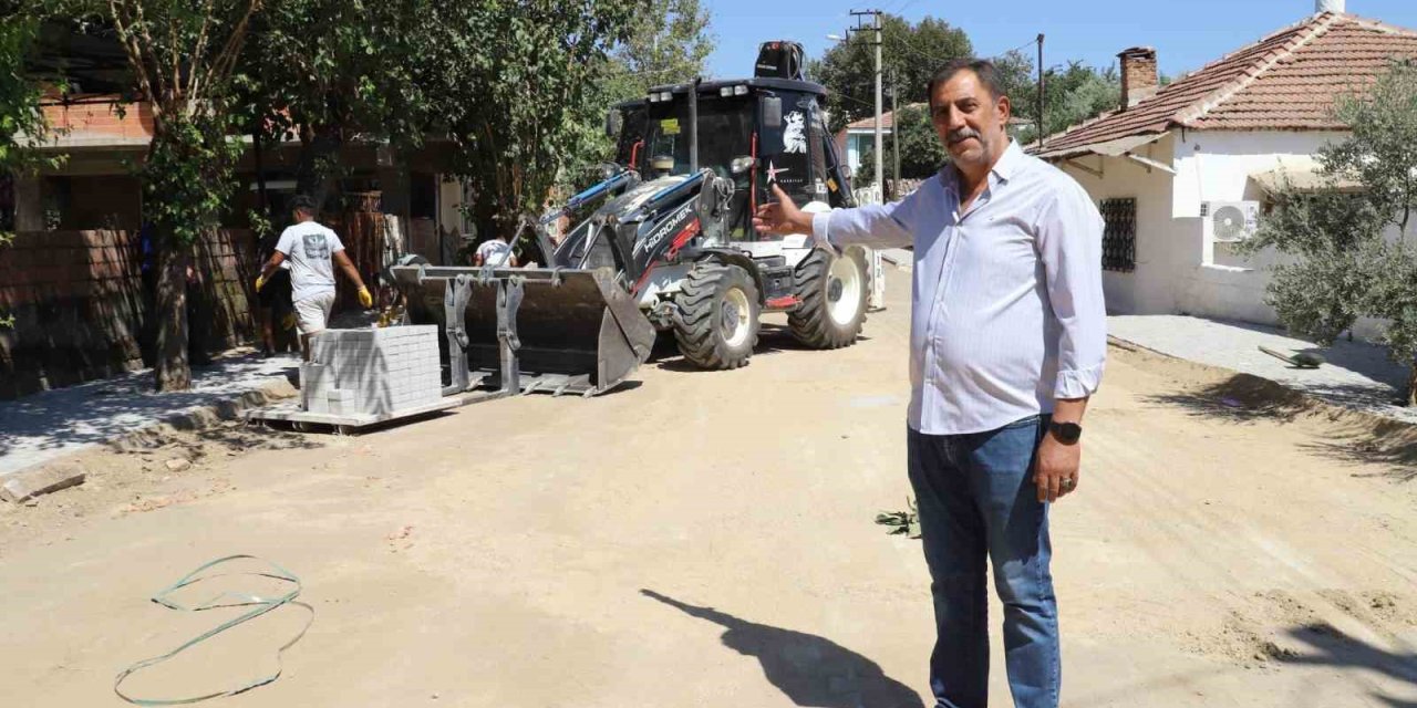 Nazilli Belediyesi Dallıca’da kaldırımları yeniliyor