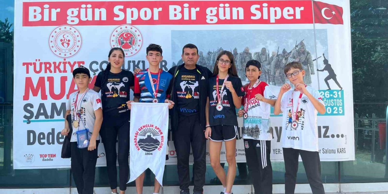 Aydınlı Muaythaiciler Türkiye Şampiyonası’ndan madalyalarla döndü