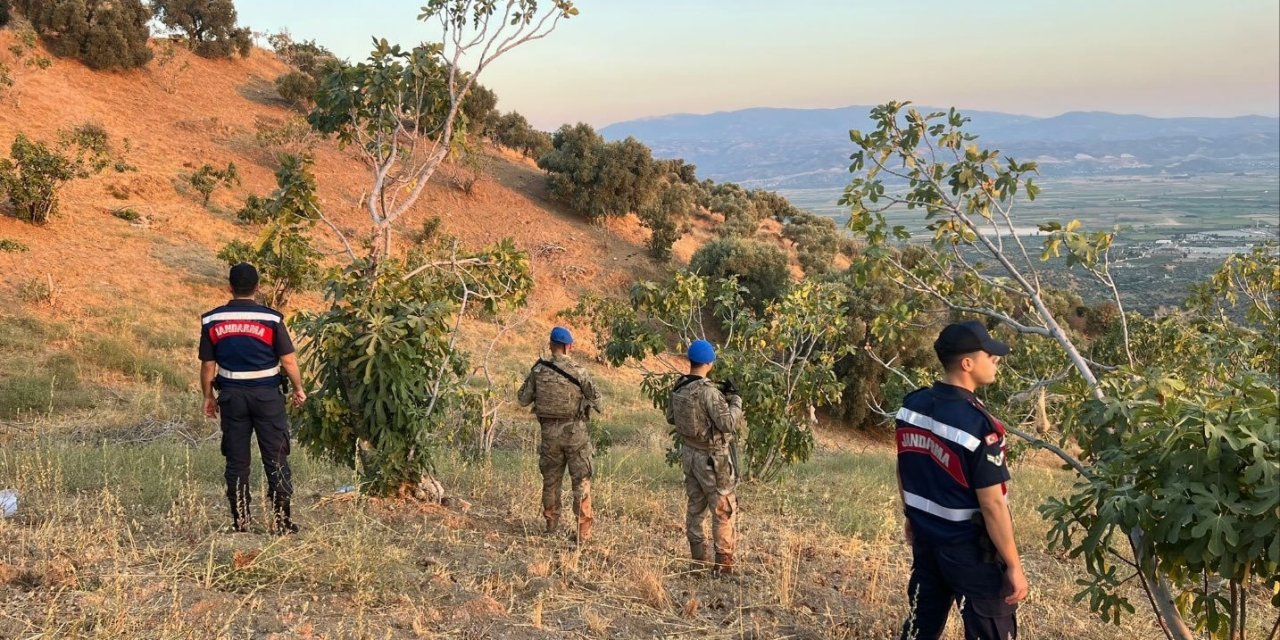 Köşk’te jandarmadan incir nöbeti
