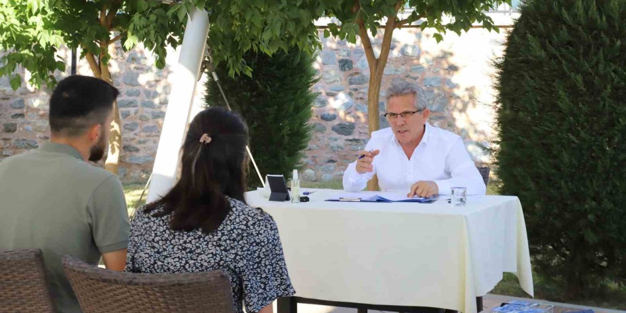 Başkan Tetik, halk gününde vatandaşları dinledi
