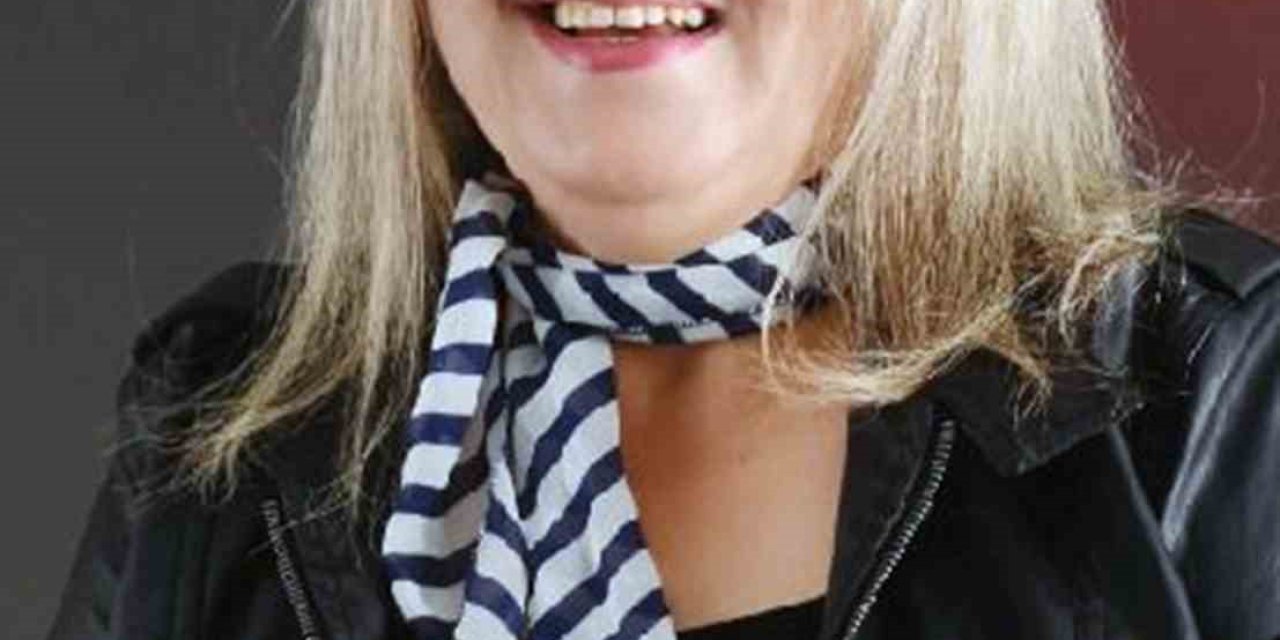 Kadın muhtardan mahalleliye ‘Sahipsiz köpek’ uyarısı