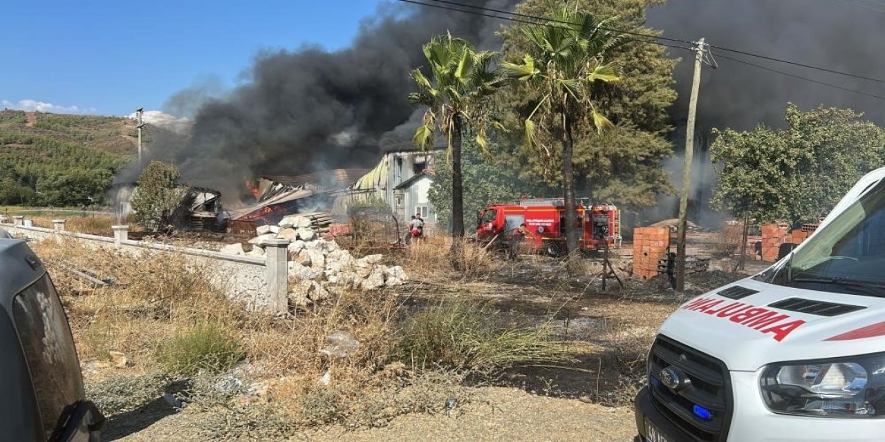 Kereste deposu yangını kontrol altına alındı