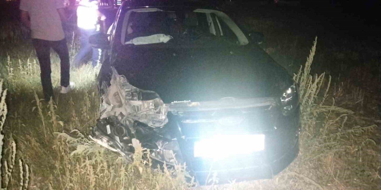 Düğün konvoyundaki kaza ucuz atlatıldı