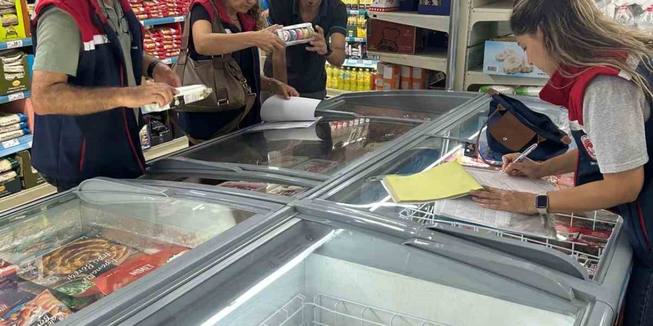 Efeler’de hafta sonu mesaisi