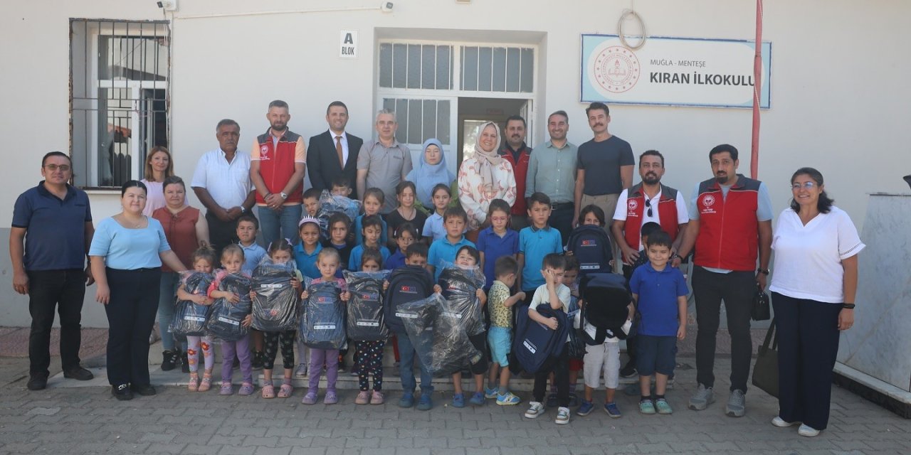 Muğla’da çiftçi çocuklarına IPARD tanıtım materyalleri dağıtıldı