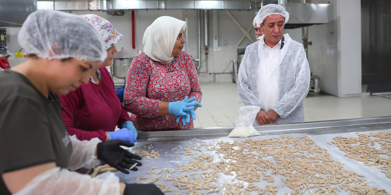 Efeler Belediyesi’nden kadın emeğiyle sağlıklı üretim