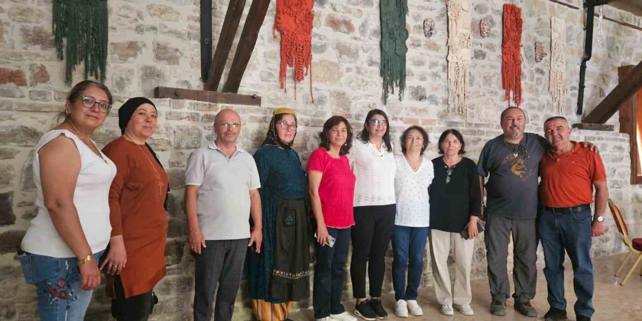 Pamuğun ruhu 27. Çivril Uluslararası Elma Festivalinde görücüye çıktı