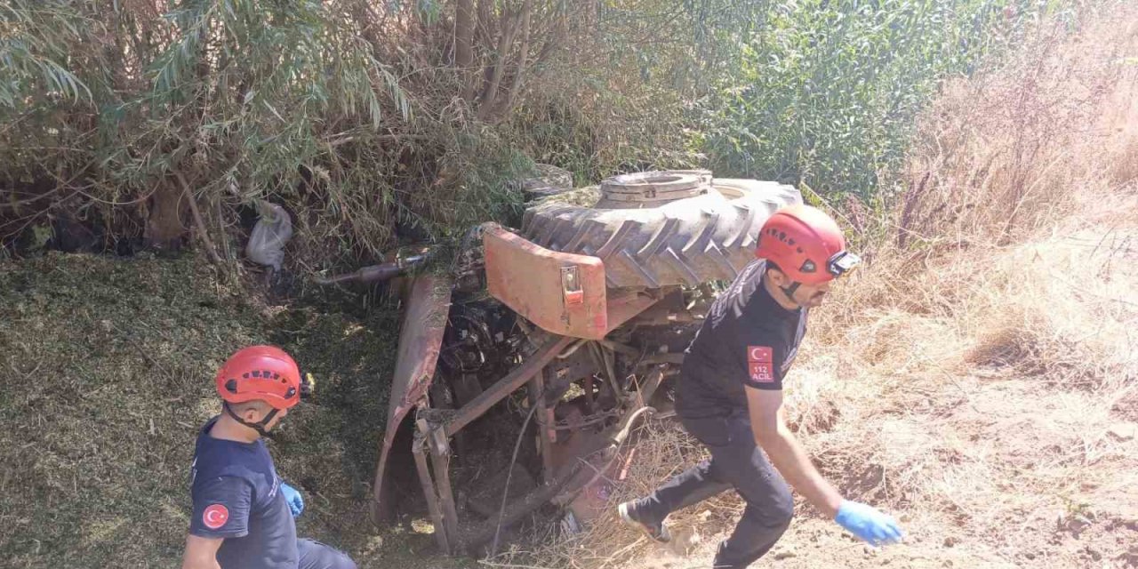 İzmir’de traktör kazası: 33 yaşındaki sürücü hayatını kaybetti