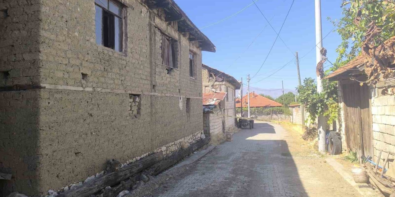 93 yaşındaki kadının şüpheli ölümü: Torunu gözaltında