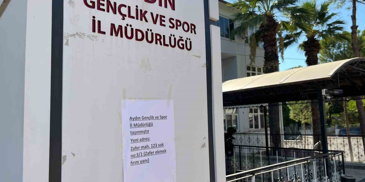 Deprem riski nedeniyle müdürlük binası tahliye edildi