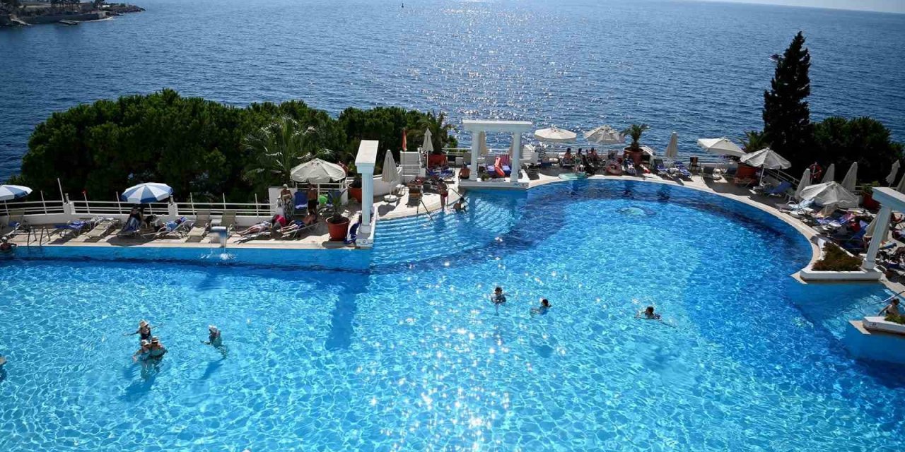 Başkan Günel "Birlikte güçlüyüz, turizmcilerimizin yanındayız"