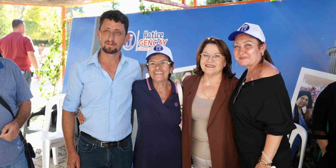 Başkan Gençay, Mavişehir Mahallesi sakinlerini dinledi